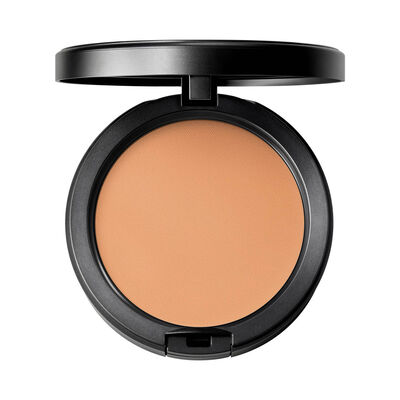 BASE NW22  STUDIO FIX POWDER 